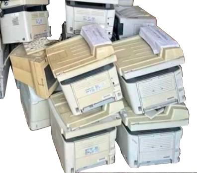 Пластик от оргтехники светлый